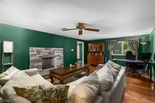 11 Doris Dr, Frankford Township, NJ 07860 - Photo 9