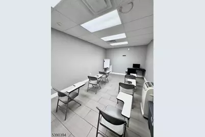 976 Main Ave, Passaic, NJ 07055 - Photo 7