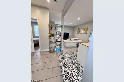 976 Main Ave, Passaic, NJ 07055 - Photo 17