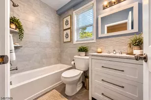 1034 William St, Elizabeth, NJ 07201 - Photo 11
