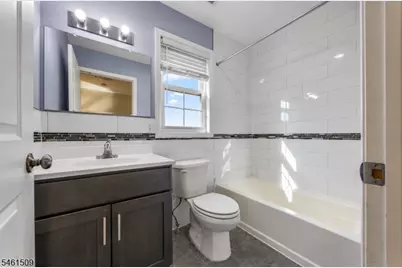 1034 William St #B, Elizabeth, NJ 07201 - Photo 13