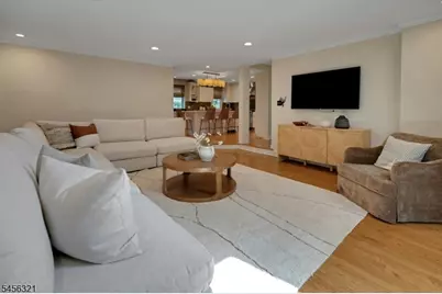 12 Hillside Ave, Summit, NJ 07901 - Photo 15