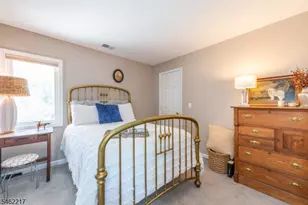 52 Bourne Cir, Hardyston Township, NJ 07419 - Photo 23