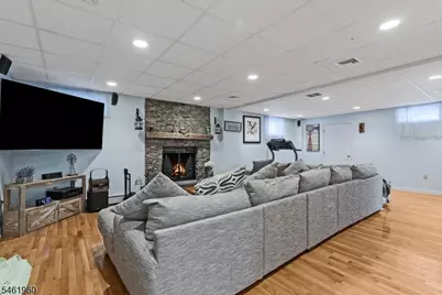 37 Jani Ct, Clifton, NJ 07013 - Photo 27