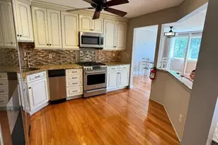 206 Drake Ln, Roxbury Township, NJ 07852 - Photo 5