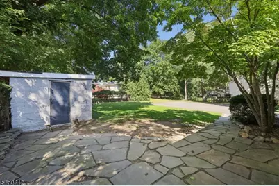 166 Crescent Ave, Waldwick, NJ 07463 - Photo 33