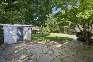166 Crescent Ave, Waldwick, NJ 07463 - Photo 33