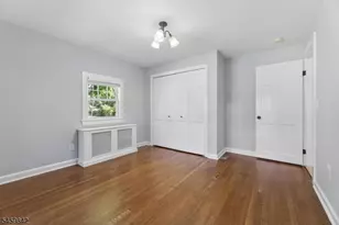 166 Crescent Ave, Waldwick, NJ 07463 - Photo 17