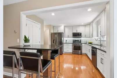 52 Henry Ct, Mount Arlington, NJ 07856 - Photo 9