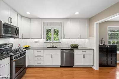 52 Henry Ct, Mount Arlington, NJ 07856 - Photo 11