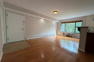 727 Joralemon St, Belleville, NJ 07109 - Photo 3