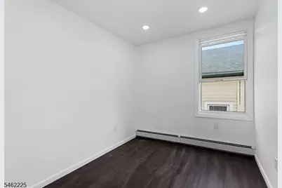 9 Kiel Ave #2, Butler, NJ 07405 - Photo 15