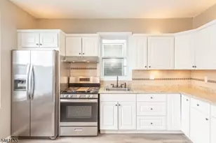 40 Olive St, Bloomfield, NJ 07003 - Photo 5