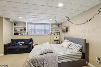 28 Castle Drive, Berkeley Heights Township, NJ 07922 - Photo 15