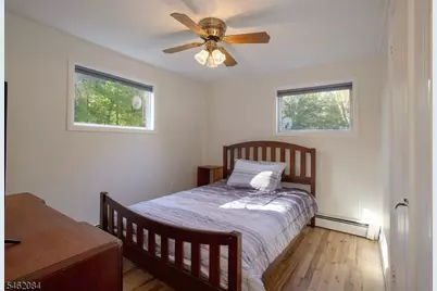 916 Cedar Dr, Stillwater, NJ 07860 - Photo 17