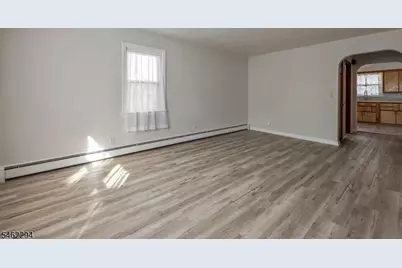 122 Westview Ave, Paramus, NJ 07652 - Photo 3