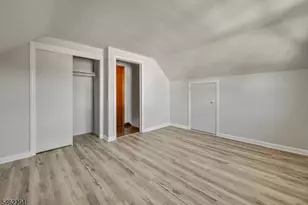 122 Westview Ave, Paramus, NJ 07652 - Photo 5