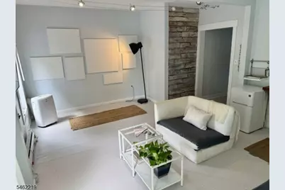 17 Oxford St, Montclair, NJ 07042 - Photo 9