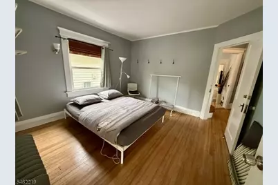 17 Oxford St, Montclair, NJ 07042 - Photo 17