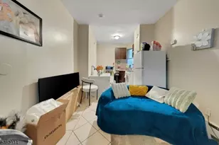 1013 Flora St, Elizabeth, NJ 07201 - Photo 3