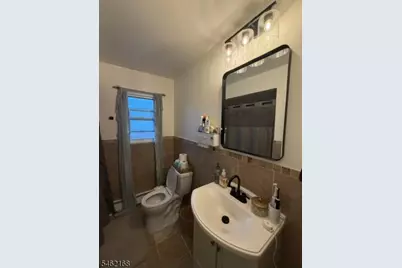 203 N Beverwyck Rd #5, Parsippany, NJ 07034 - Photo 5