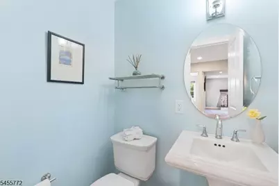 6 Selmar Ter, East Hanover Township, NJ 07936 - Photo 15