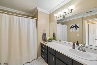 275 Potomac Dr, Bernards Township, NJ 07920 - Photo 9