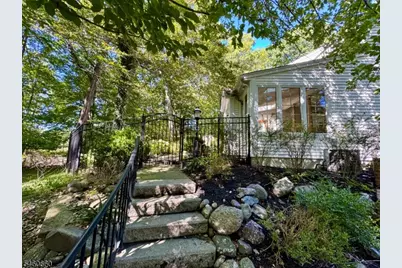 463 Laurel Ln, Kinnelon, NJ 07405 - Photo 9