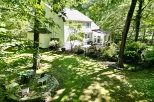 463 Laurel Ln, Kinnelon, NJ 07405 - Photo 1