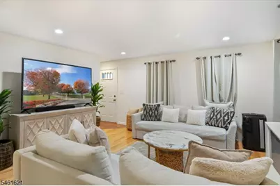 113 Harrison Ave, Roseland, NJ 07068 - Photo 11