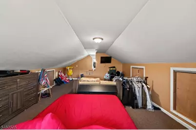 39 Richmond Ave, Paterson, NJ 07502 - Photo 21