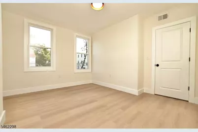 470 14th Ave, Newark, NJ 07106 - Photo 7
