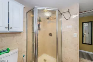 39 Helen Dr, Moonachie, NJ 07074 - Photo 11