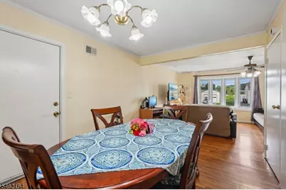 25 Lawrence Dr, Hackettstown, NJ 07840 - Photo 11