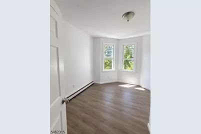 537 S Park St, Elizabeth, NJ 07206 - Photo 9