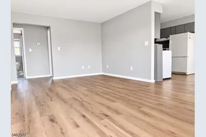 161 Garibaldi Ave, Lodi, NJ 07644 - Photo 3