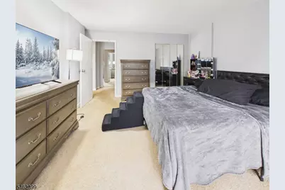 10 N Wood Ave #407, Linden, NJ 07036 - Photo 13
