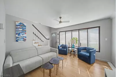 45 Leonard Ter, Wayne, NJ 07470 - Photo 11