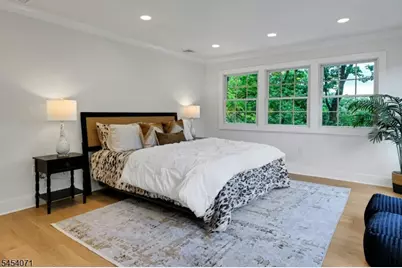 9 Crestview Ct, Montclair, NJ 07042 - Photo 17