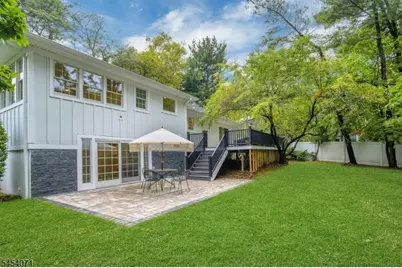 9 Crestview Ct, Montclair, NJ 07042 - Photo 39