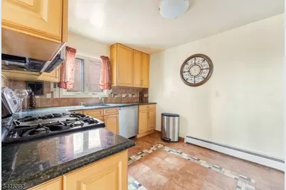 261 10th St #1, Palisades Park, NJ 07650 - Photo 9