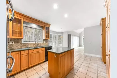 2 Echo Ln, Randolph Township, NJ 07869 - Photo 9