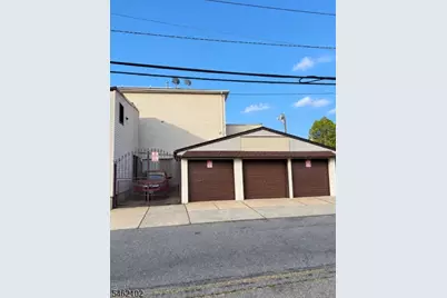 15 Hensler St, Newark, NJ 07105 - Photo 37