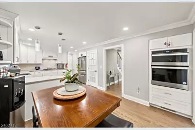 225 Hockenbury Rd, Hillsborough Township, NJ 08844 - Photo 23