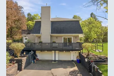 225 Hockenbury Rd, Hillsborough Township, NJ 08844 - Photo 13