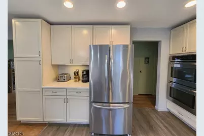 10 Parkview Dr, Mansfield Township, NJ 07840 - Photo 5