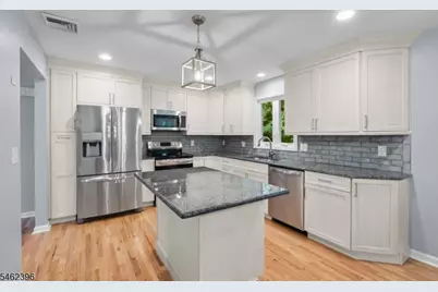 39 William Dr, Rockaway, NJ 07866 - Photo 9