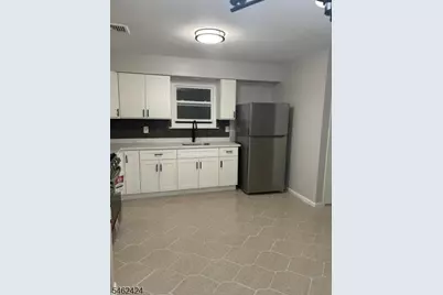 566 2nd Ave, Elizabeth, NJ 07202 - Photo 1