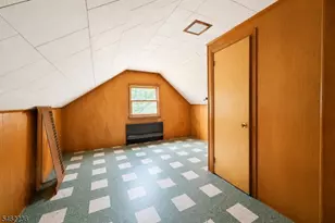 77 Independence Dr, Roselle, NJ 07203 - Photo 25