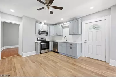 508 2nd St, Carlstadt, NJ 07072 - Photo 7